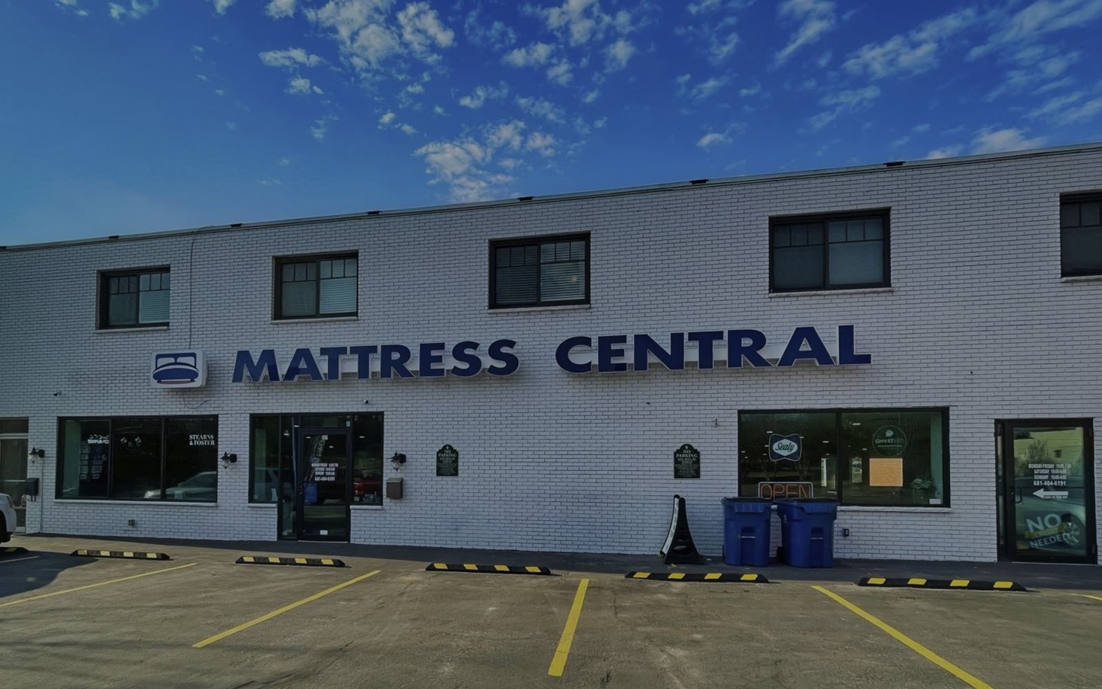 Mattress Central Fairmont West Virginia is an Authorized Harvest Green Mattress Experience Center Partner.  Visit today and try before you buy